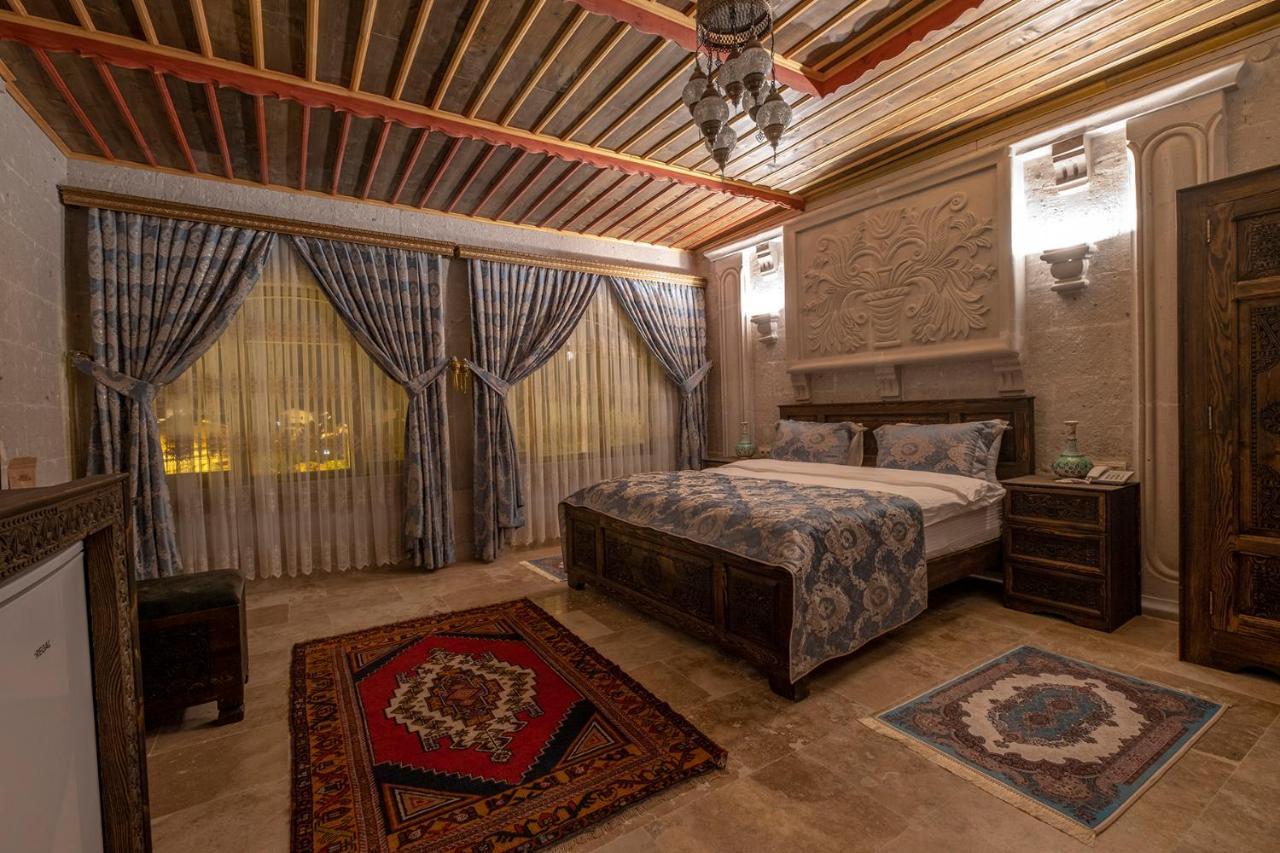 Underground Cave Suites Hotel Göreme Esterno foto