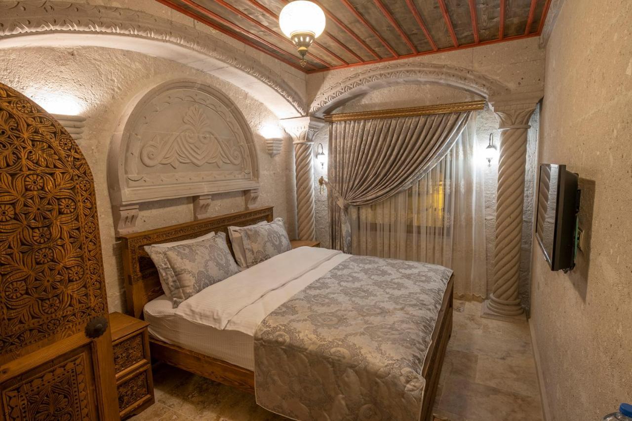 Underground Cave Suites Hotel Göreme Esterno foto
