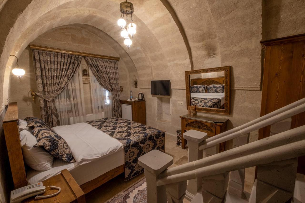 Underground Cave Suites Hotel Göreme Esterno foto