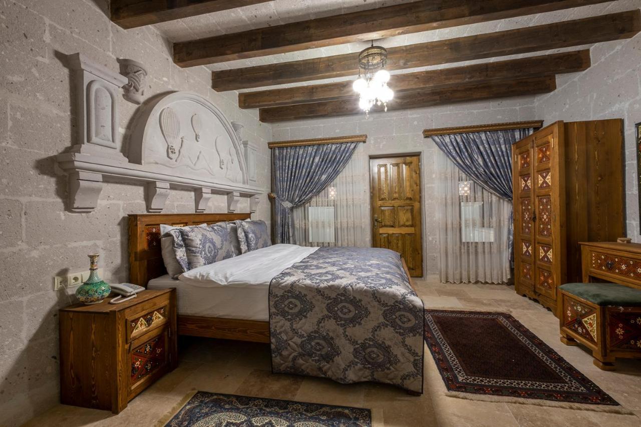 Underground Cave Suites Hotel Göreme Esterno foto