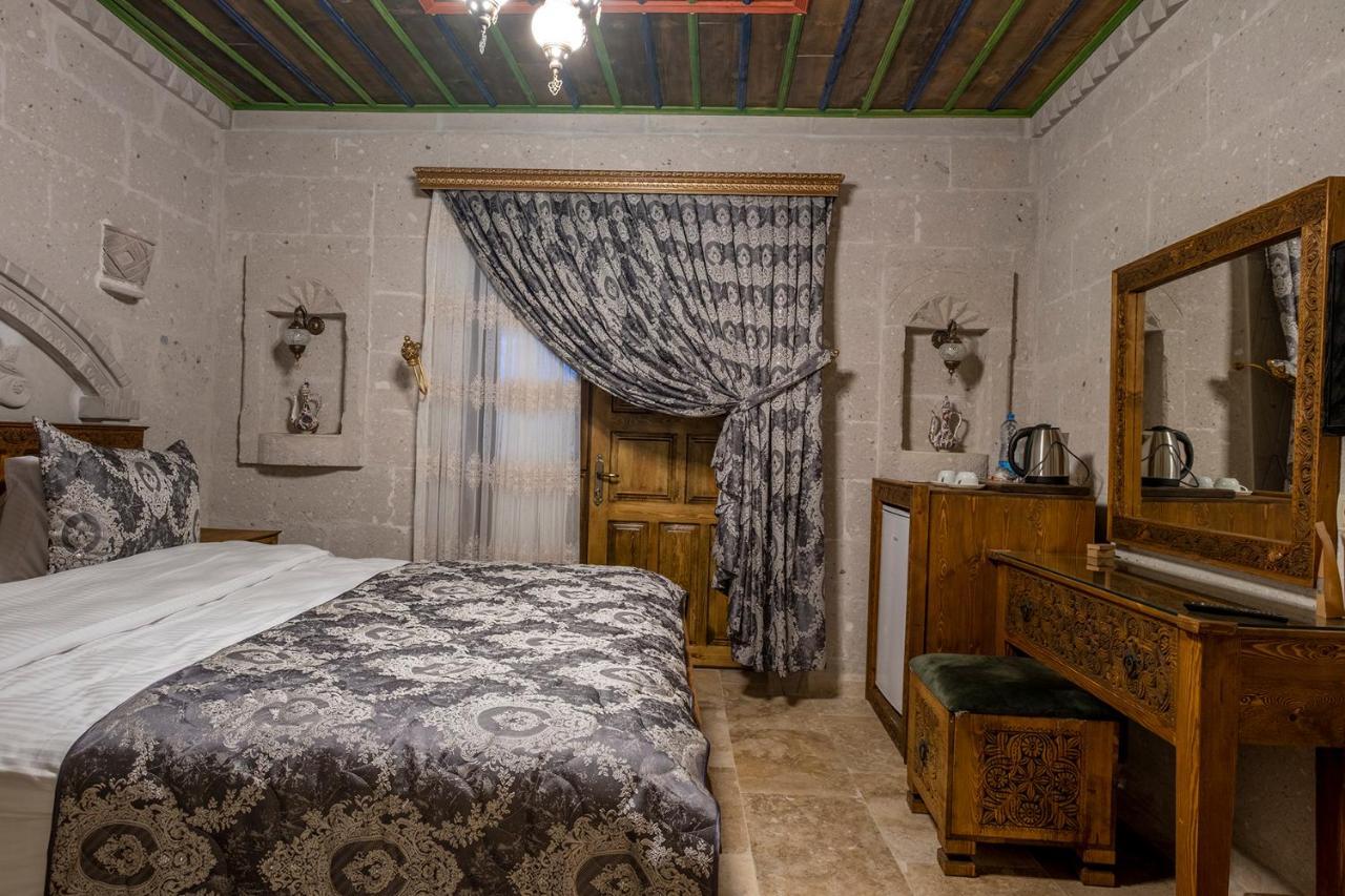 Underground Cave Suites Hotel Göreme Esterno foto