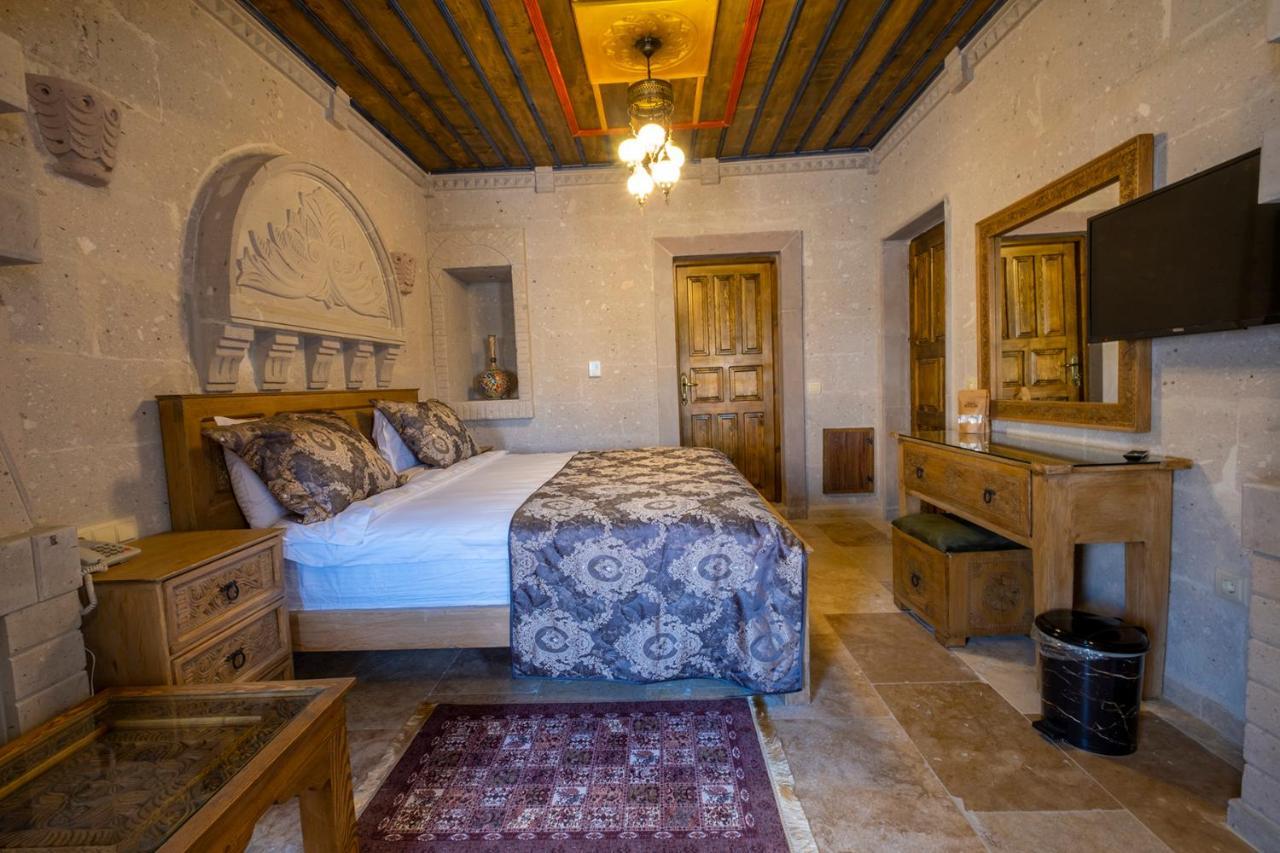 Underground Cave Suites Hotel Göreme Esterno foto