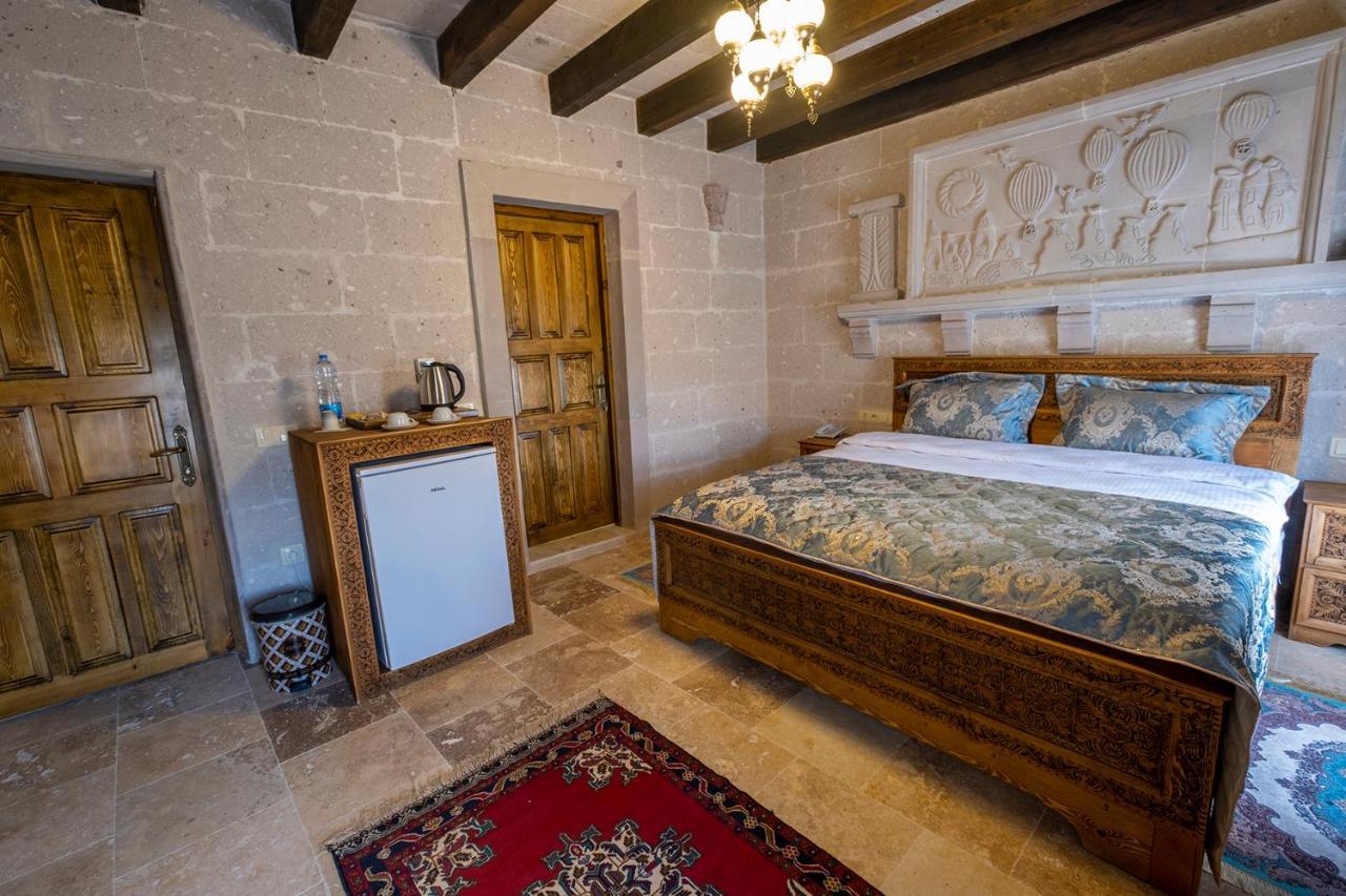 Underground Cave Suites Hotel Göreme Esterno foto